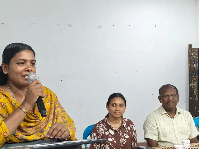 Speaker addressing students at the Mangrove Day programme
